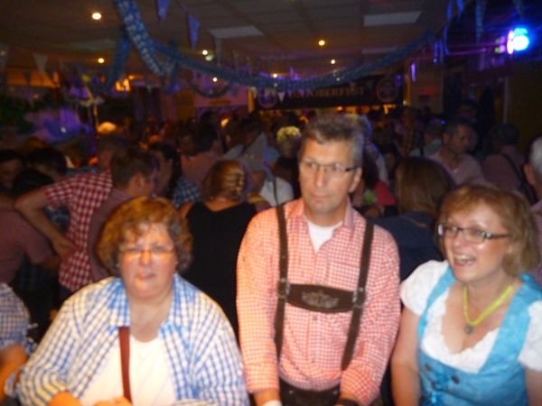 p1000888